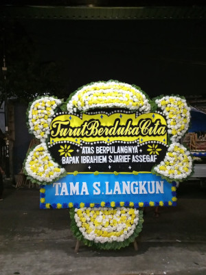 Papan Bunga Duka di Kestalan